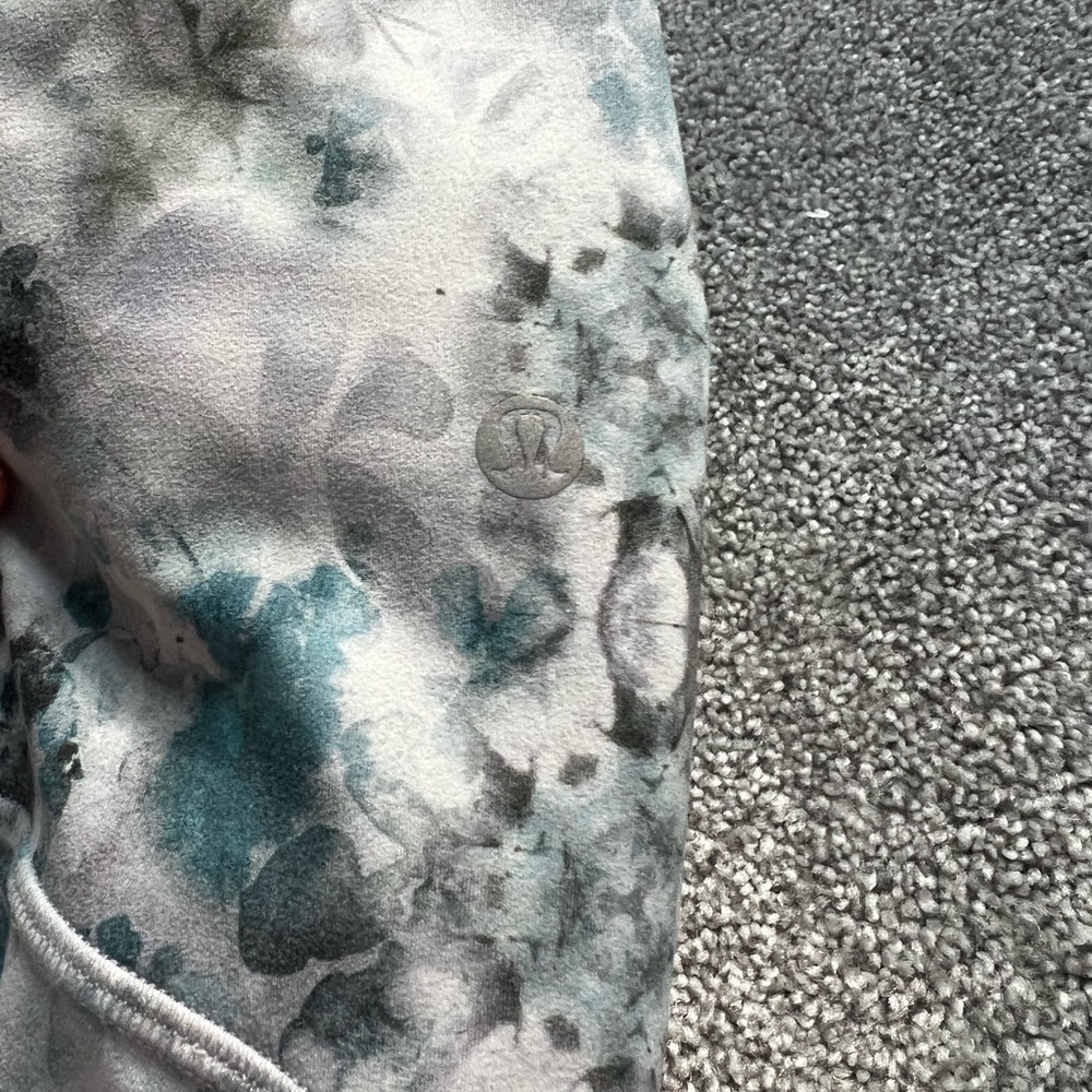 Align Leggings, Light And Pretty For Summer! - image 2